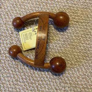 The Body Shop Handy Massager